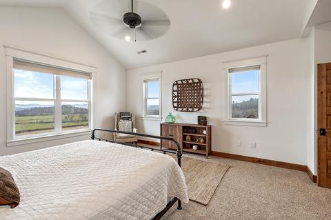 3043 Brophy Rd, Eagle Point, OR 97524 photo 33