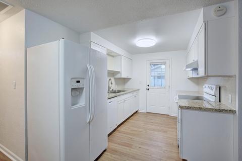 122 Jason St, Eagle Point, OR 97524 photo 7