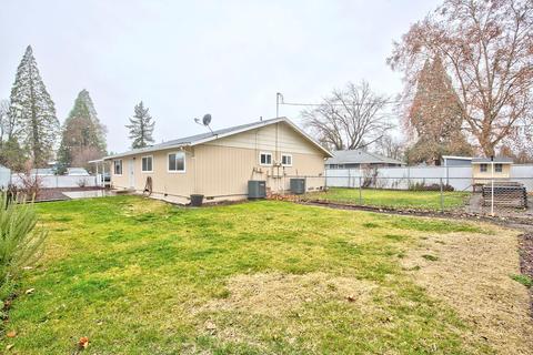 122 Jason St, Eagle Point, OR 97524 photo 18