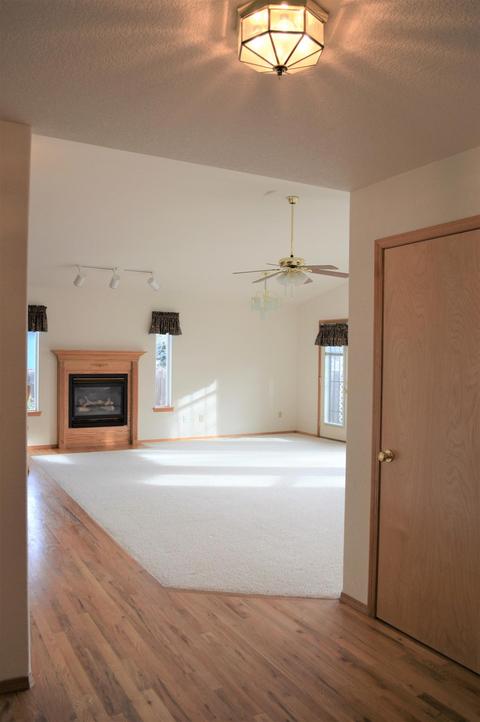 238 Jared Ct, Phoenix, OR 97535 photo 5