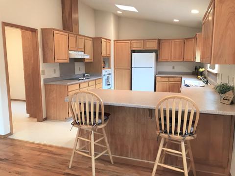 238 Jared Ct, Phoenix, OR 97535 photo 9