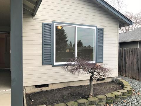 238 Jared Ct, Phoenix, OR 97535 photo 3