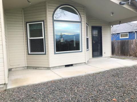 238 Jared Ct, Phoenix, OR 97535 photo 32