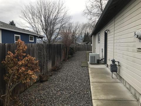 238 Jared Ct, Phoenix, OR 97535 photo 34