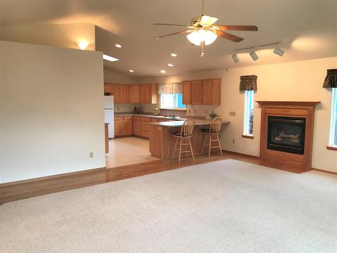238 Jared Ct, Phoenix, OR 97535 photo 7
