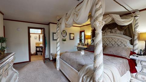 1288 Summit Loop, Grants Pass, OR 97527 photo 4