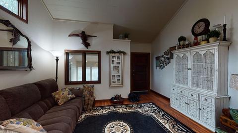 1288 Summit Loop, Grants Pass, OR 97527 photo 2