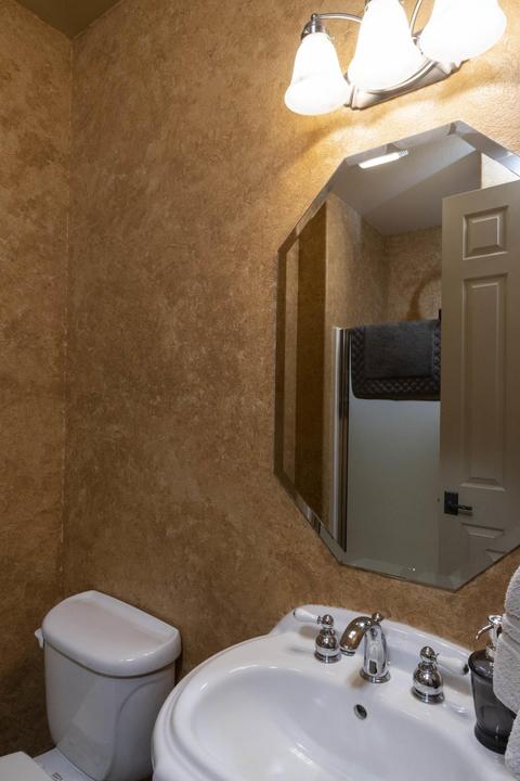 21040 SE Keller Ct, Bend, OR 97702 photo 14