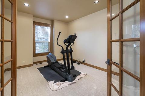 21040 SE Keller Ct, Bend, OR 97702 photo 23