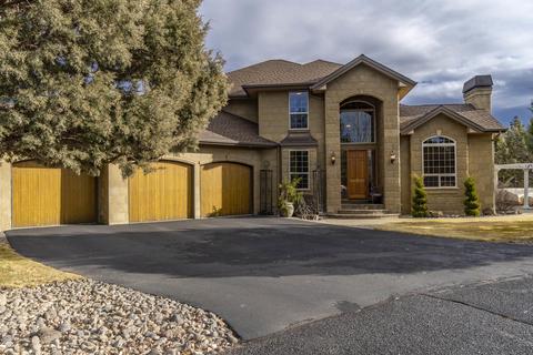 21040 SE Keller Ct, Bend, OR 97702 photo 2