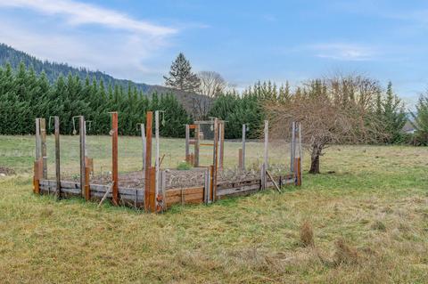 40887 Highway 62, Prospect, OR 97536 photo 15