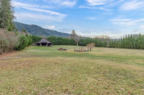 40887 Highway 62, Prospect, OR 97536 photo 14