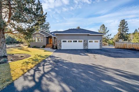 60565 Tall Pine Ave, Bend, OR 97702 photo 5