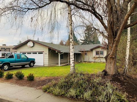 720 Freeman Rd, Central Point, OR 97502 photo 31