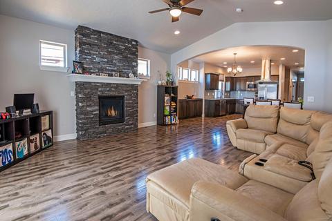 20837 Bobwhite Ct, Bend, OR 97701 photo 3