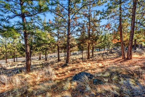 1845 NW Perspective Dr, Bend, OR 97703 photo 8