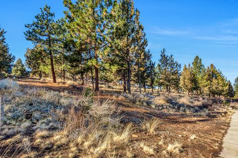 1845 NW Perspective Dr, Bend, OR 97703 photo 16