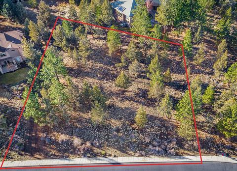 1845 NW Perspective Dr, Bend, OR 97703 photo 3