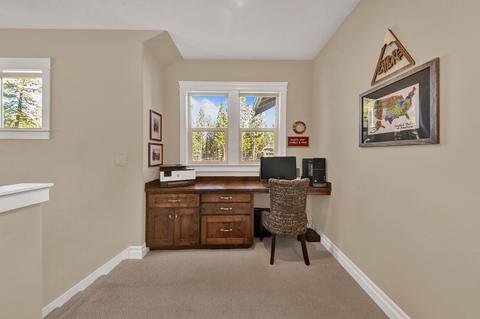 19103 Chiloquin Dr, Bend, OR 97703 photo 23