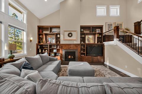 19103 Chiloquin Dr, Bend, OR 97703 photo 8