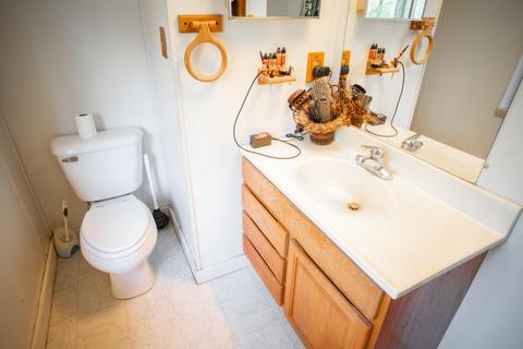 2582 Crowfoot Rd, Eagle Point, OR 97524 photo 17