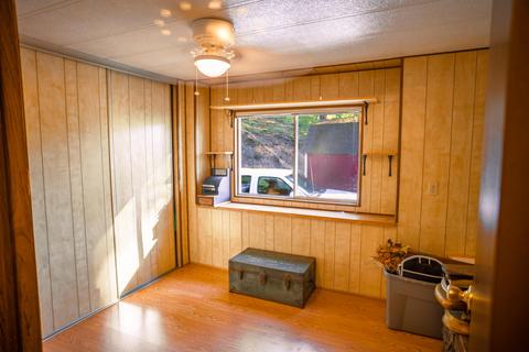 2582 Crowfoot Rd, Eagle Point, OR 97524 photo 13