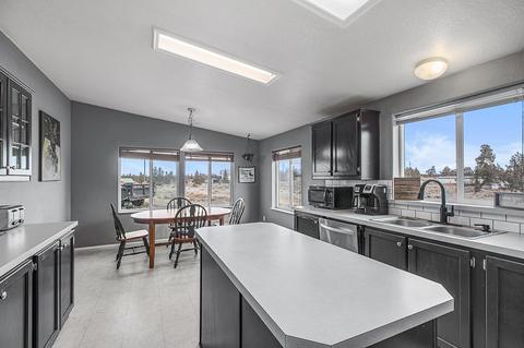 63180 Bend Rd, Bend, OR 97701 photo 5