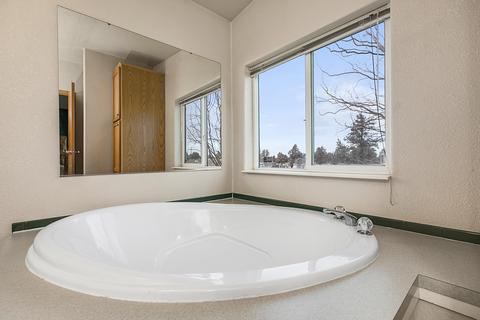 63180 Bend Rd, Bend, OR 97701 photo 10