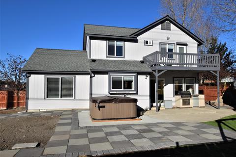 876 NE Locksley Dr, Bend, OR 97701 photo 26