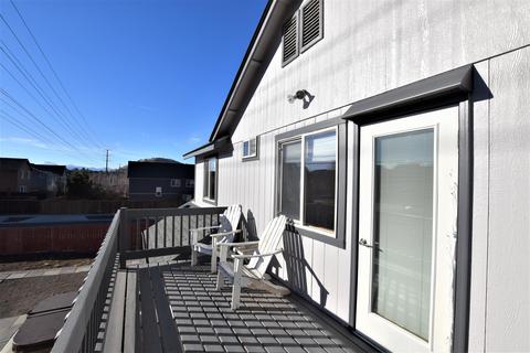 876 NE Locksley Dr, Bend, OR 97701 photo 14