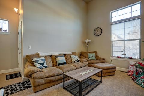20527 NE Avro Pl, Bend, OR 97701 photo 11