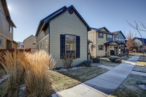 20527 NE Avro Pl, Bend, OR 97701 photo 27