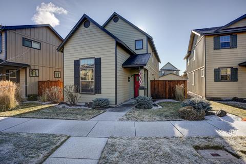 20527 NE Avro Pl, Bend, OR 97701 photo 26