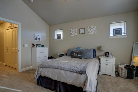 20527 NE Avro Pl, Bend, OR 97701 photo 17