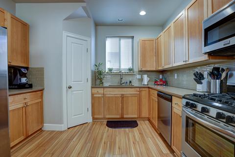 20527 NE Avro Pl, Bend, OR 97701 photo 1