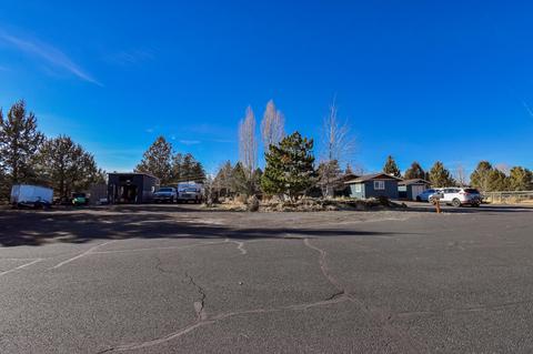 61103 Heath Ct, Bend, OR 97702 photo 28
