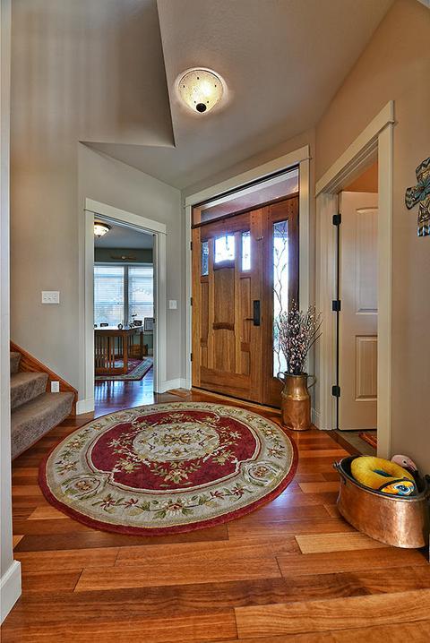 345 Cherry Wood, Eagle Point, OR 97524 photo 3