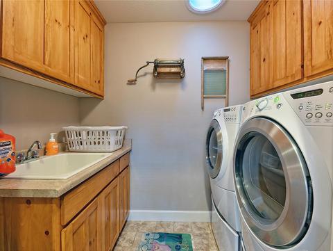 345 Cherry Wood, Eagle Point, OR 97524 photo 26