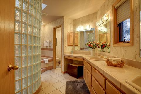 58030 Tokatee Ln, Sunriver, OR 97707 photo 21