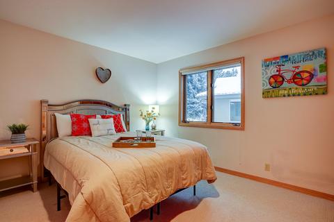 58030 Tokatee Ln, Sunriver, OR 97707 photo 26