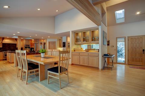 58030 Tokatee Ln, Sunriver, OR 97707 photo 5
