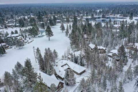 58030 Tokatee Ln, Sunriver, OR 97707 photo 42