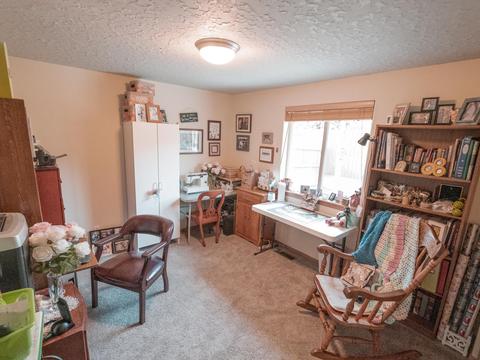 20581 Prospector Loop, Bend, OR 97702 photo 12