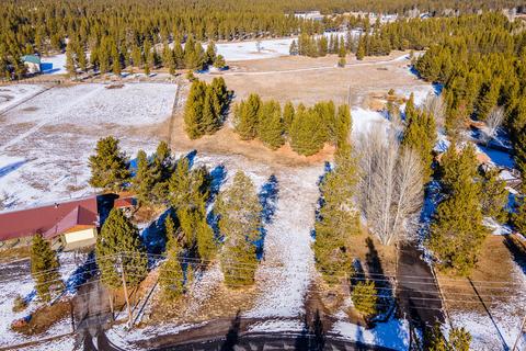 16685 Sprague Loop, La Pine, OR 97739 photo 2