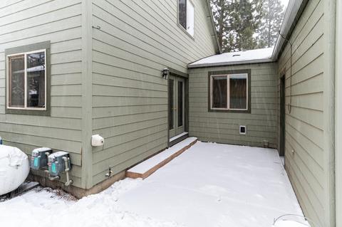 951 E Cascade Ave, Sisters, OR 97759 photo 21