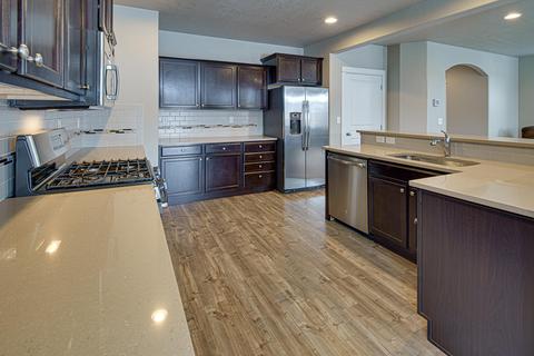 21133 Thomas Dr, Bend, OR 97702 photo 2