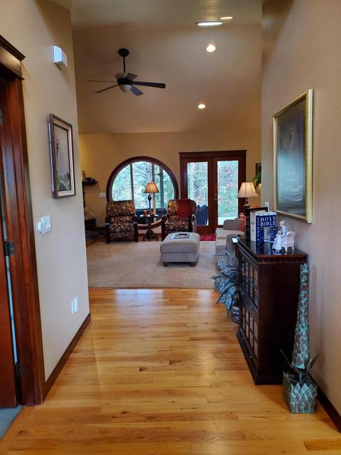3993 Rogue River Dr, Eagle Point, OR 97524 photo 12
