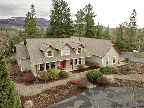 3993 Rogue River Dr, Eagle Point, OR 97524 photo 6
