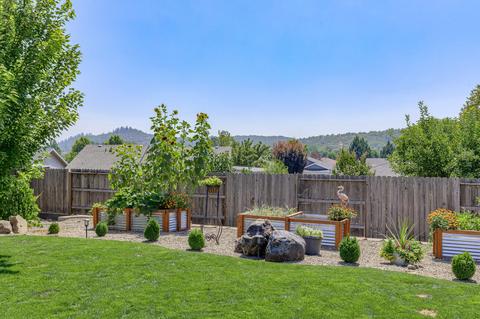 520 Westminster Dr, Eagle Point, OR 97524 photo 34