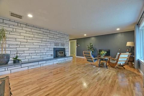 310 Elm St, Phoenix, OR 97535 photo 5